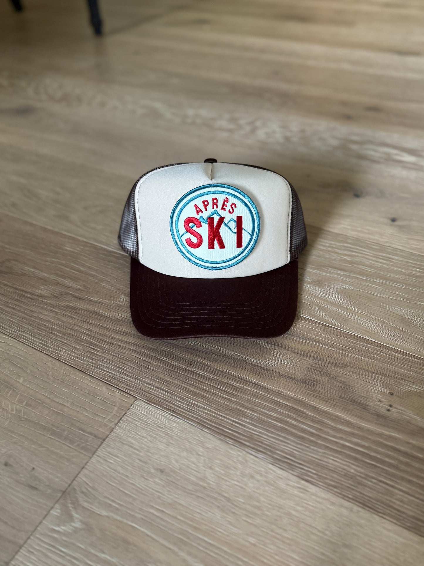 “Après SKI” trucker