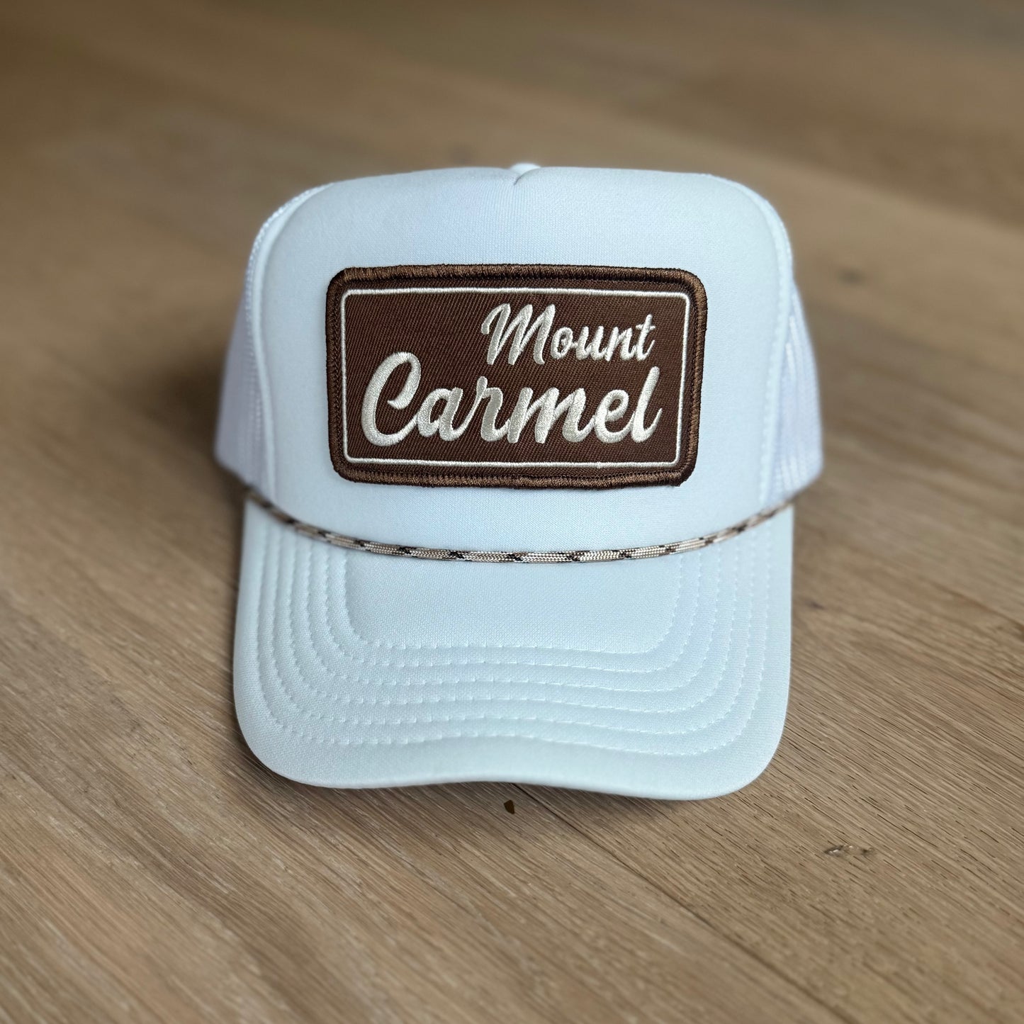 MOUNT CARMEL trucker